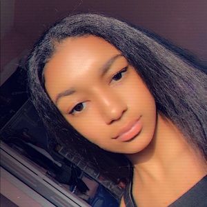 Meet your Posher, Ariyanna